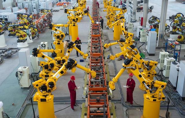 我国工业机器人广泛应用于各类制造业